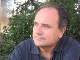 https://dblit.ufsc.br/_images/autores/687112800455a.jpg